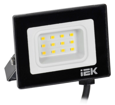 Прожектор СДО 06-10 светодиодный черный IP65 4000K IEK Прожектор СДО 06-10 светодиодный черный IP65 4000K IEK